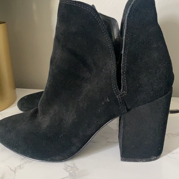 Steven Madden Booties - Picture 2 of 2